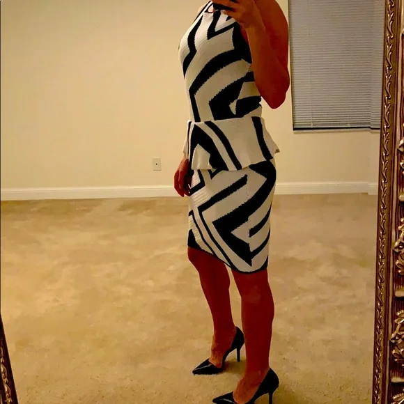 Alice+Olivia Black and white dress size S